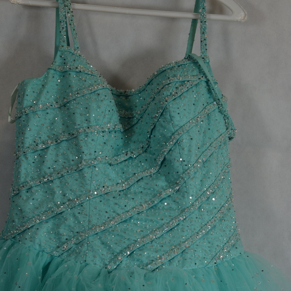 Mori Lee Sequined/beaded/Tulle Princess Dress  SZ 11/12